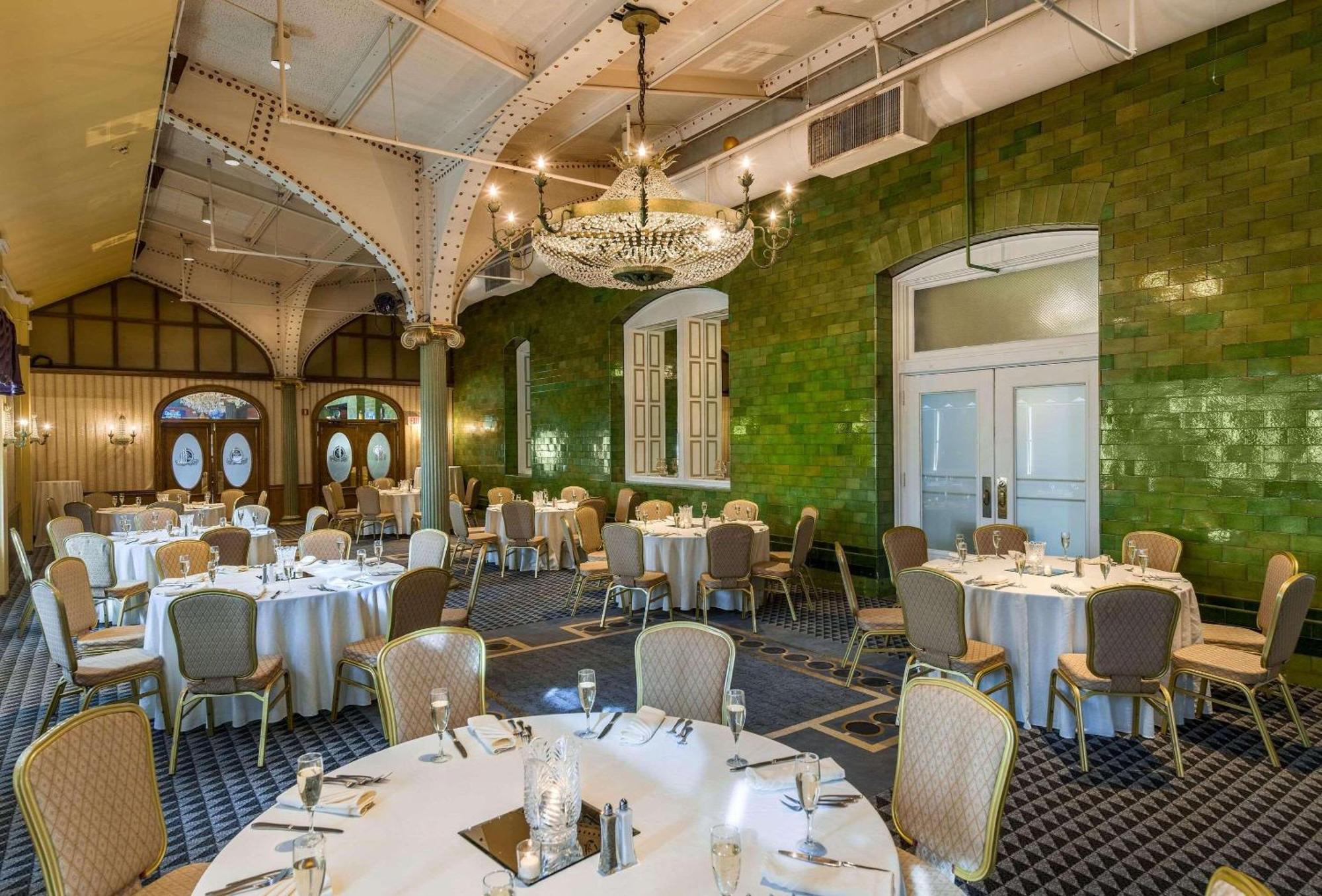 Radisson Lackawanna Station Hotel Scranton Ngoại thất bức ảnh